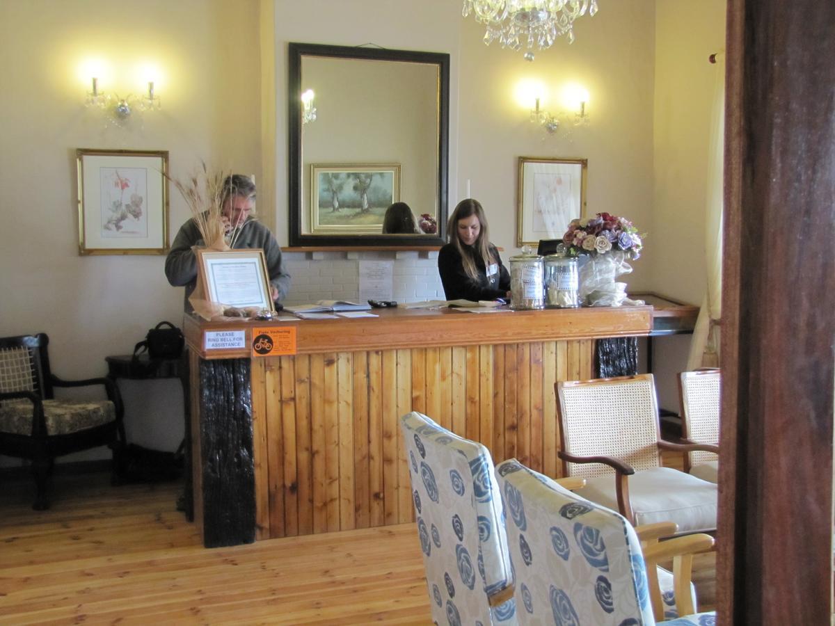 Grand Hotel Laingsburg Extérieur photo